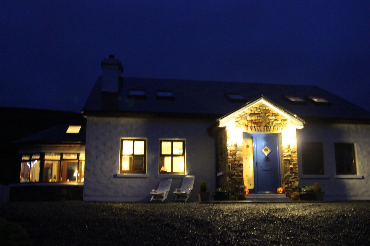 Clifden Bay Lodge エクステリア 写真
